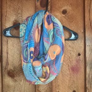 Infinity scarf